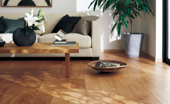 コストも割安感があり、メンテナンスが楽な上に耐久性も高い床材で

デザインも豊富です