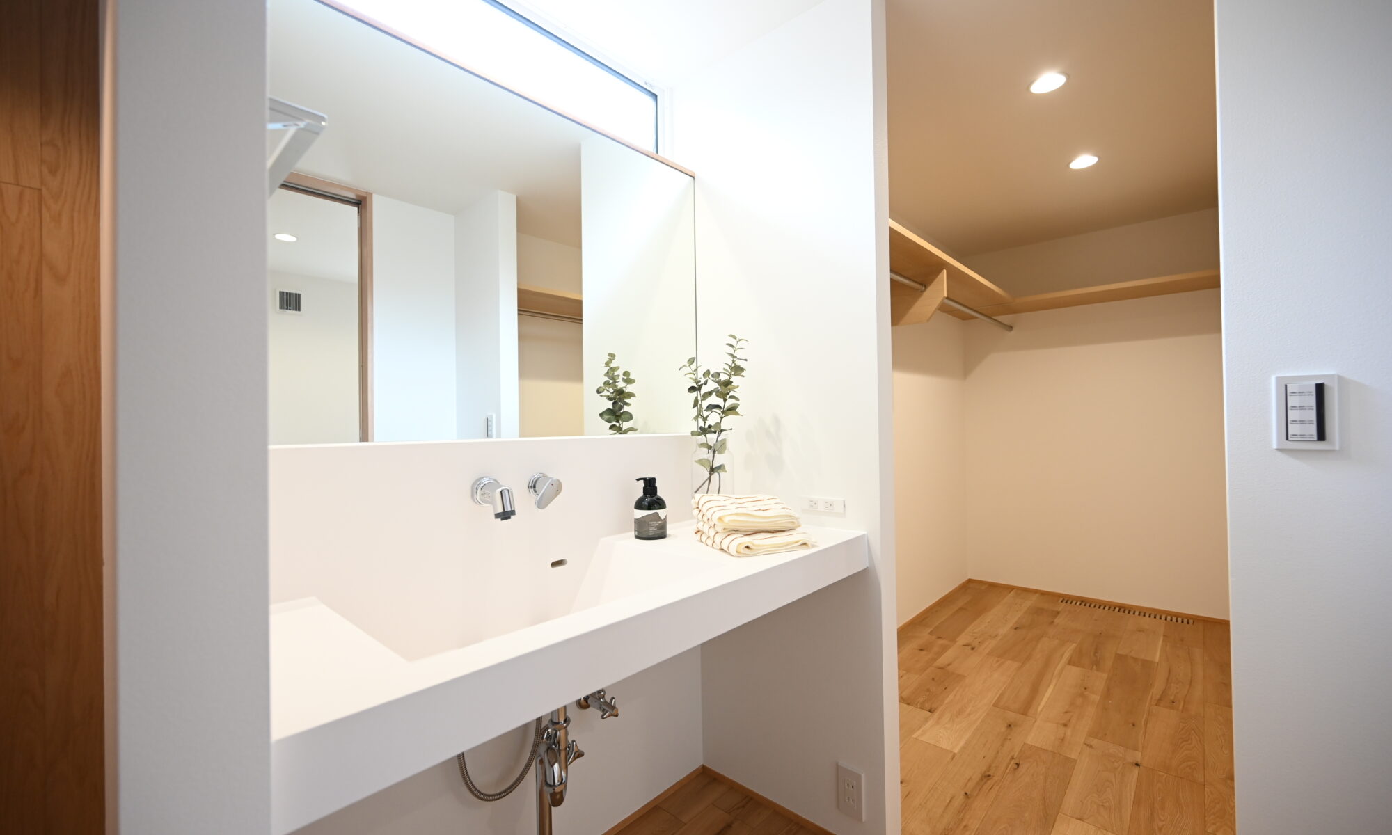 ジャパンディスタイルでつくる、上質で落ち着きのある水まわりリノベーション空間