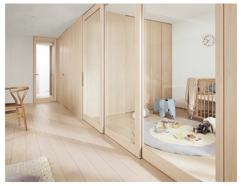 ベリティス新色グレージュオークの室内ドアを採用した北欧ナチュラルなLDK